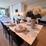 Leilighet Bright And Modern 2-bedroom Apartment, Near Center, Location Stavanger