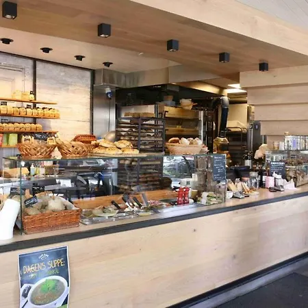 Bright And Modern 2-bedroom Apartment, Near Center, Location